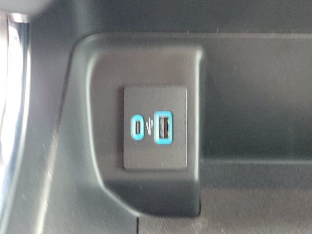 Used 2023 Blue Metallic Ford XL image 30