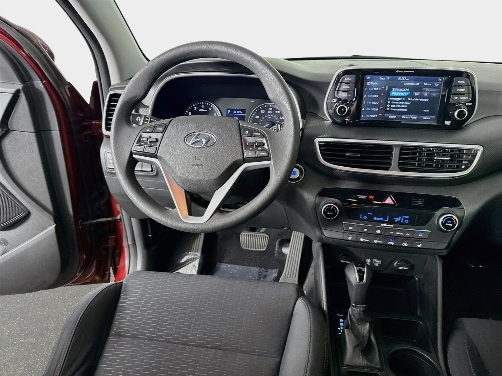 Used 2020 Gemstone Red Hyundai SEL image 22