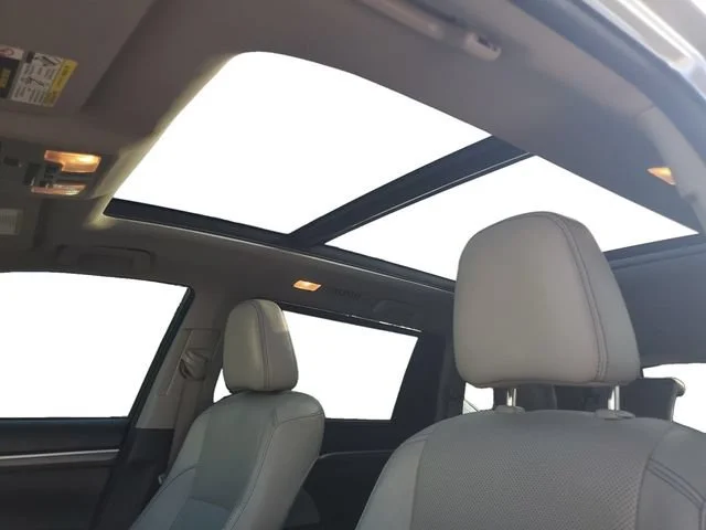 Used 2017 Celestial Silve Toyota Limited image 7