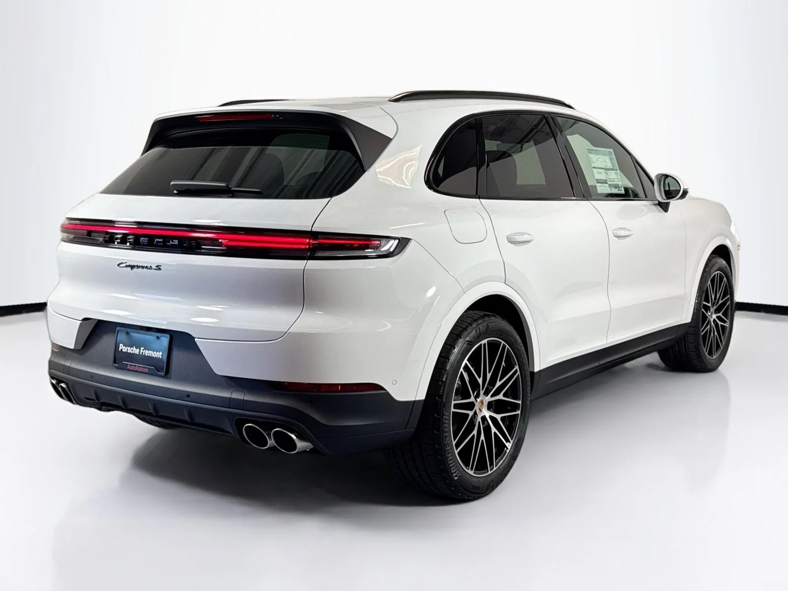 New 2026 White Porsche S image 9