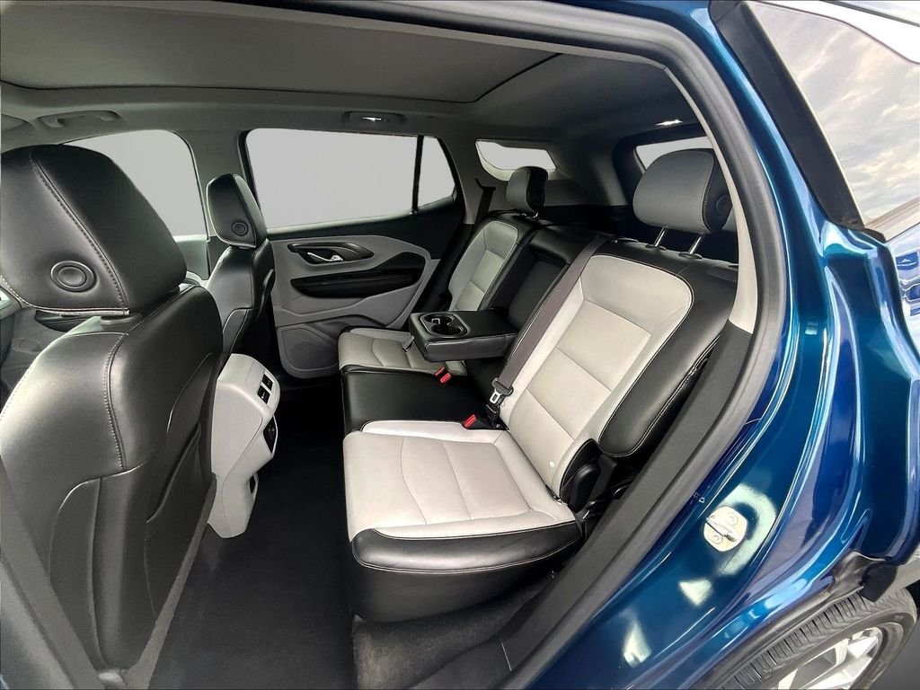 Used 2020 Blue GMC SLT image 24