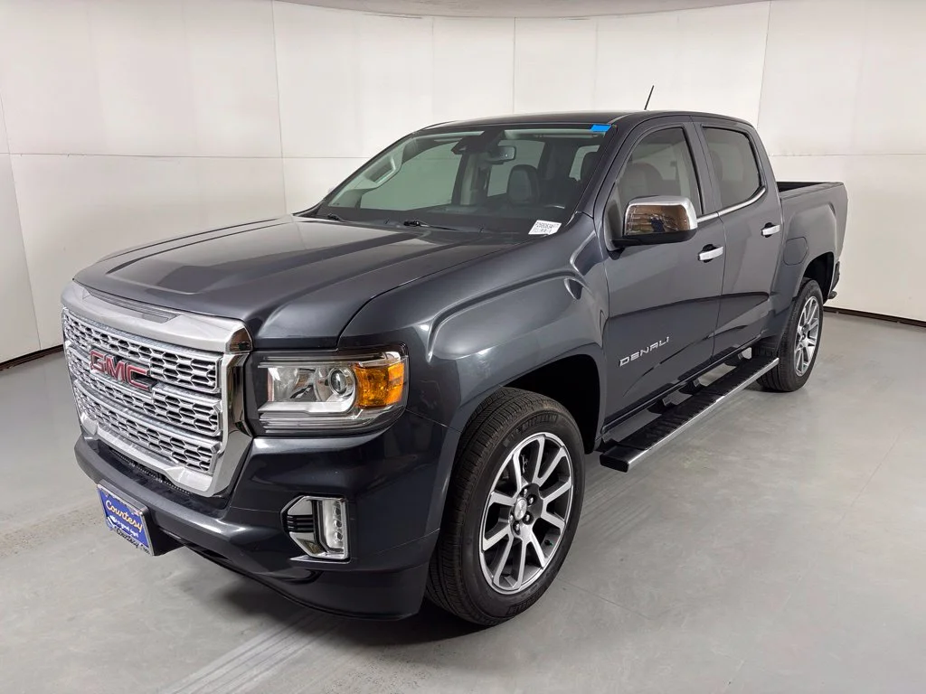 Used 2021 Green GMC Denali image 5