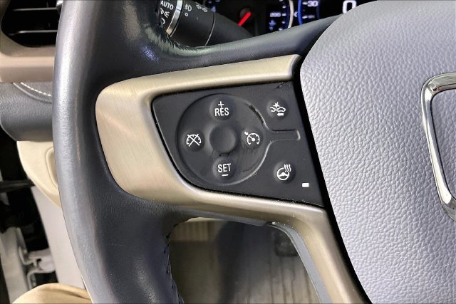 Used 2020 White GMC Denali image 6