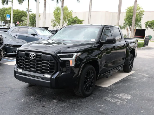 2023 Toyota Tundra SR5