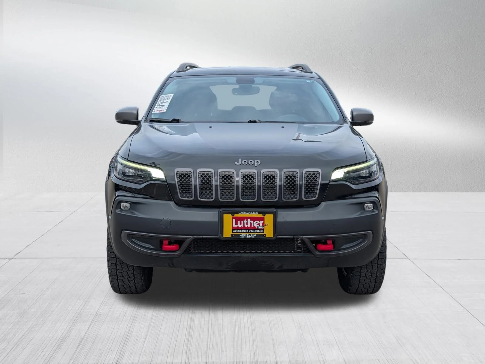 Used 2020 Jeep Cherokee Trailhawk with VIN 1C4PJMBX8LD656571 for sale in Waite Park, Minnesota
