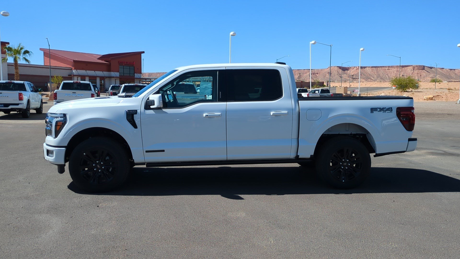 New 2026 Star White Metallic Tri-Coat Ford Platinum image 6