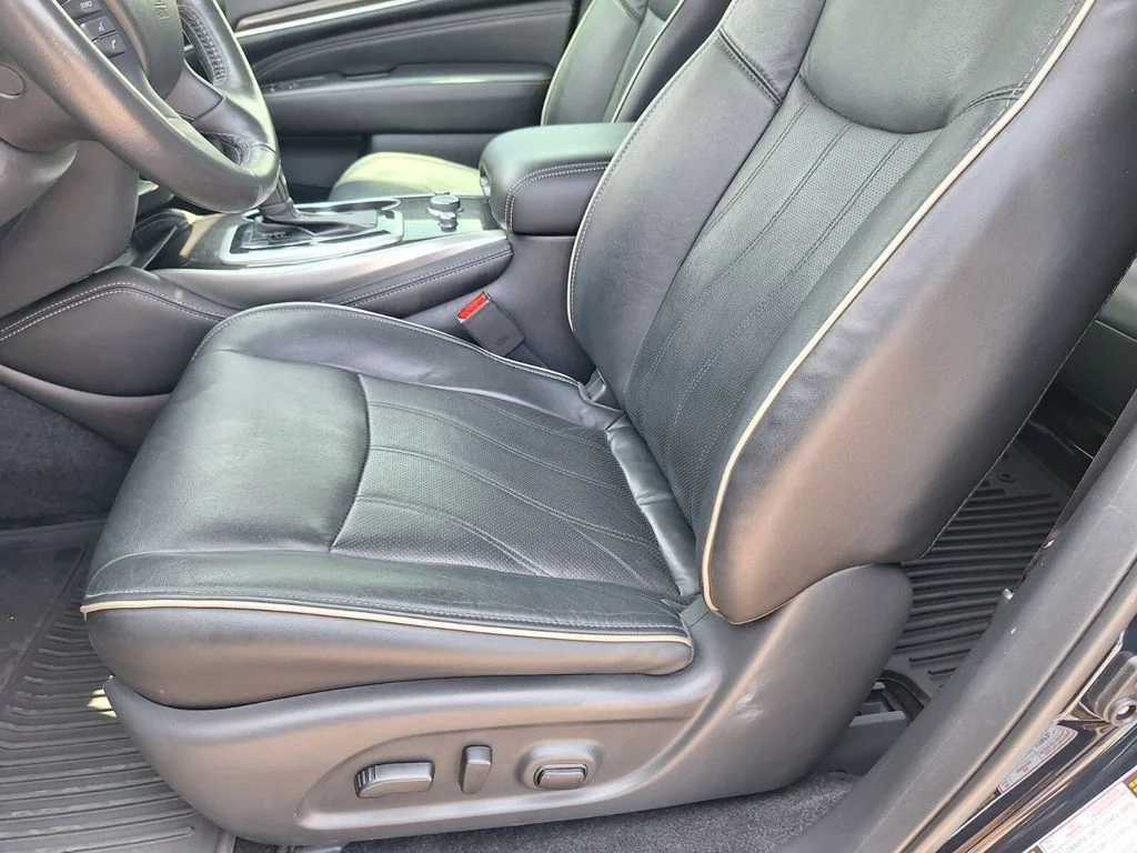 Used 2020 Blue INFINITI LUXE image 10
