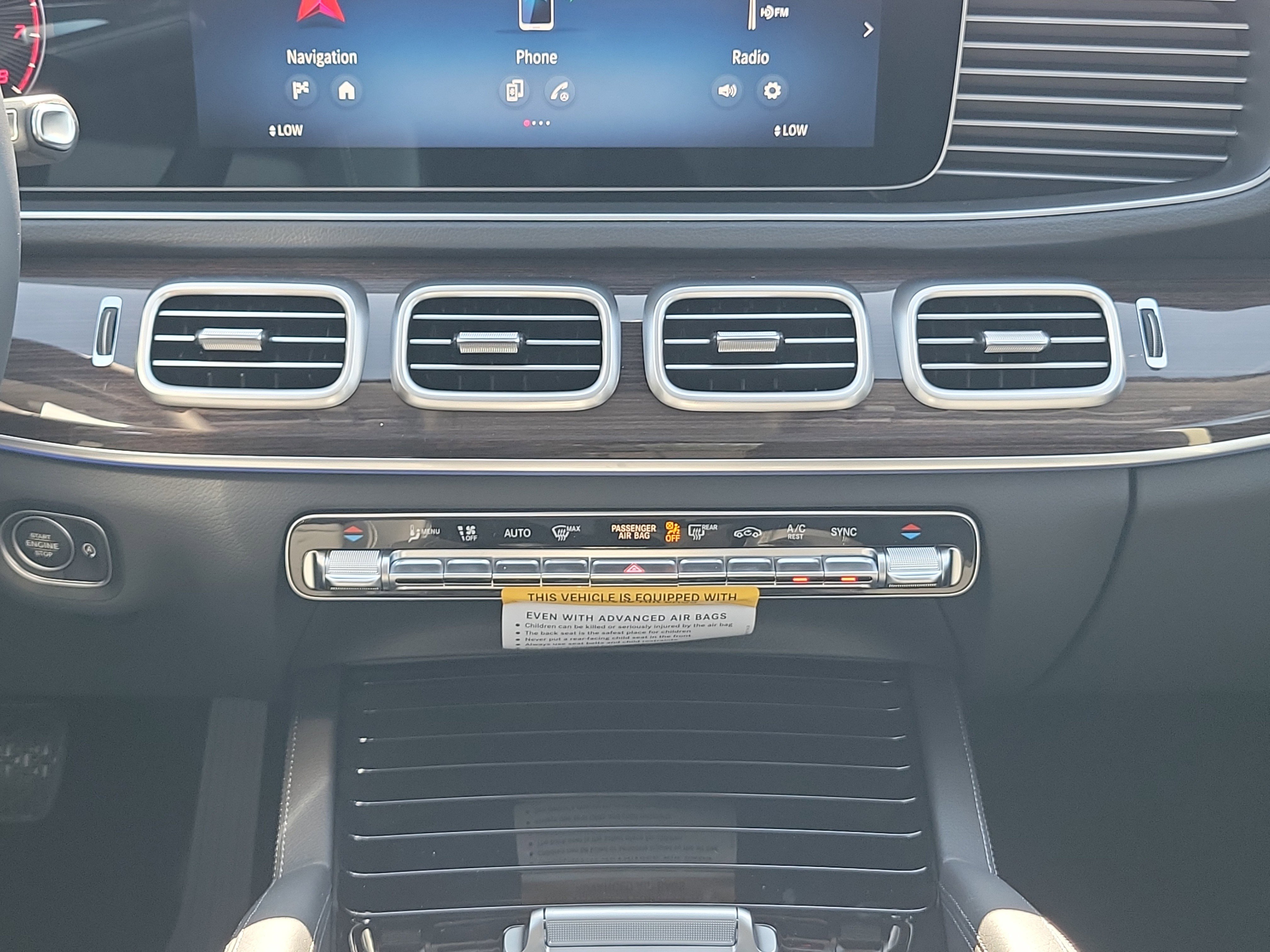 New 2026 Black Mercedes-Benz GLE 450 image 17
