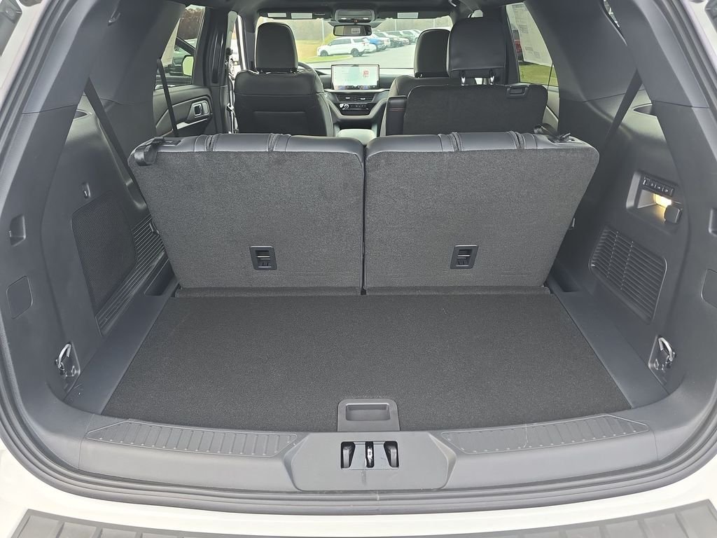 2026 Ford Explorer Tremor - Photo 31