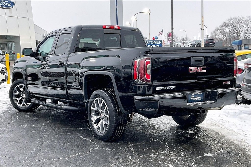 2017 GMC SIERRA - Image 9
