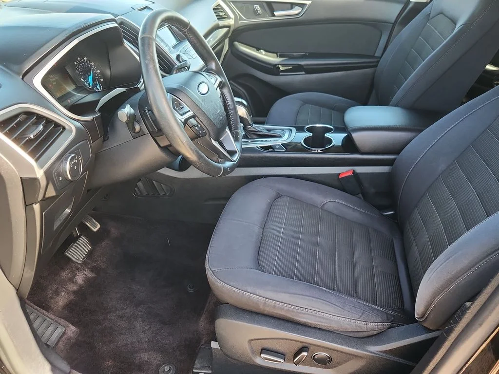 Used 2016 Black Ford SEL image 7