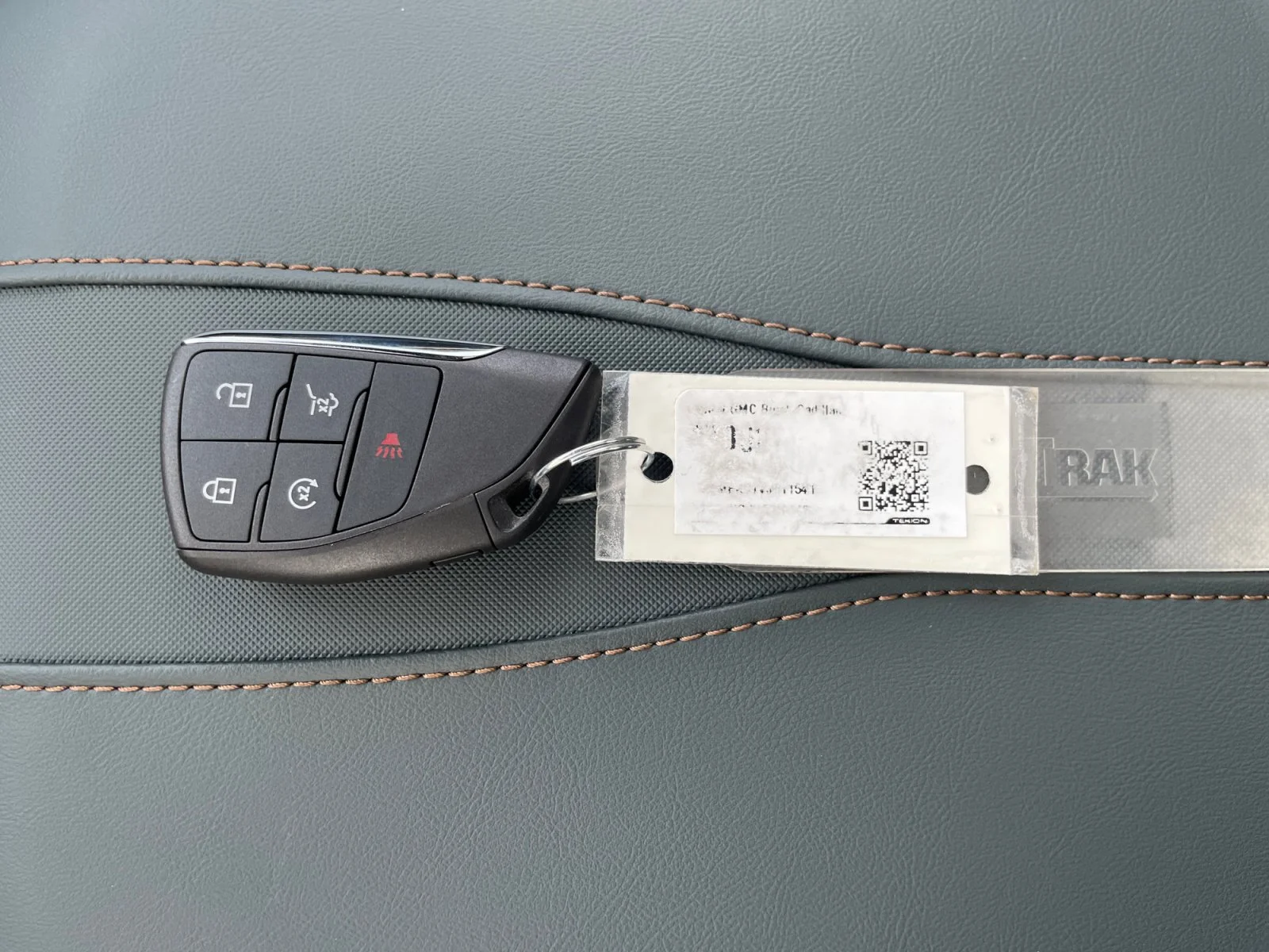 New 2027 Sterling Metallic GMC AT4 AWD image 30