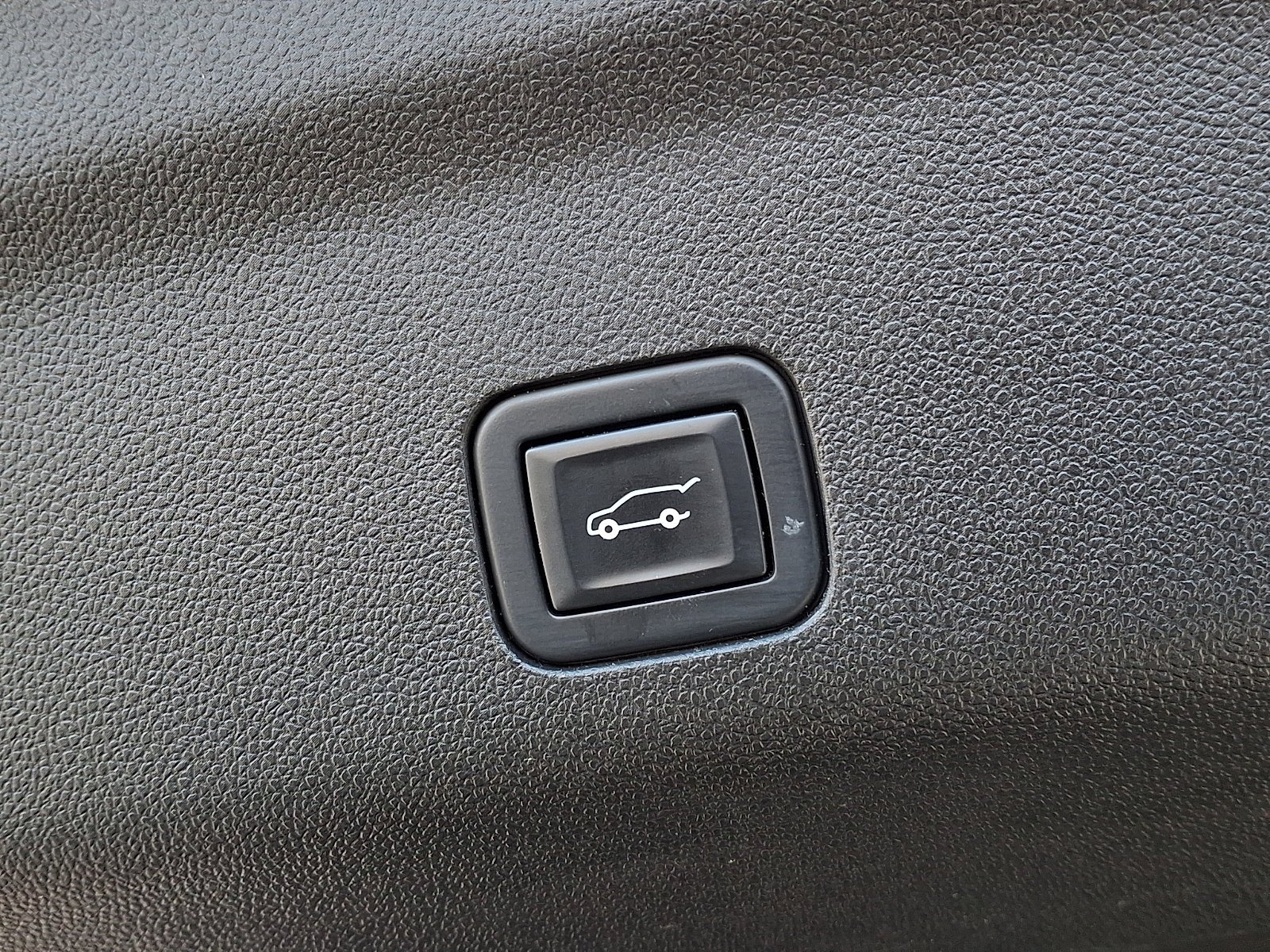 2021 GMC Yukon XL AT4 - Photo 36