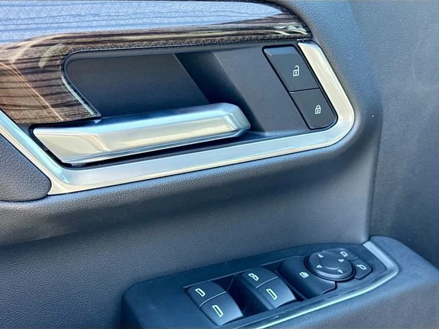 2026 Chevrolet Silverado 3500 HD LT - Photo 14