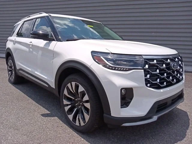 2026 Ford Explorer Platinum™