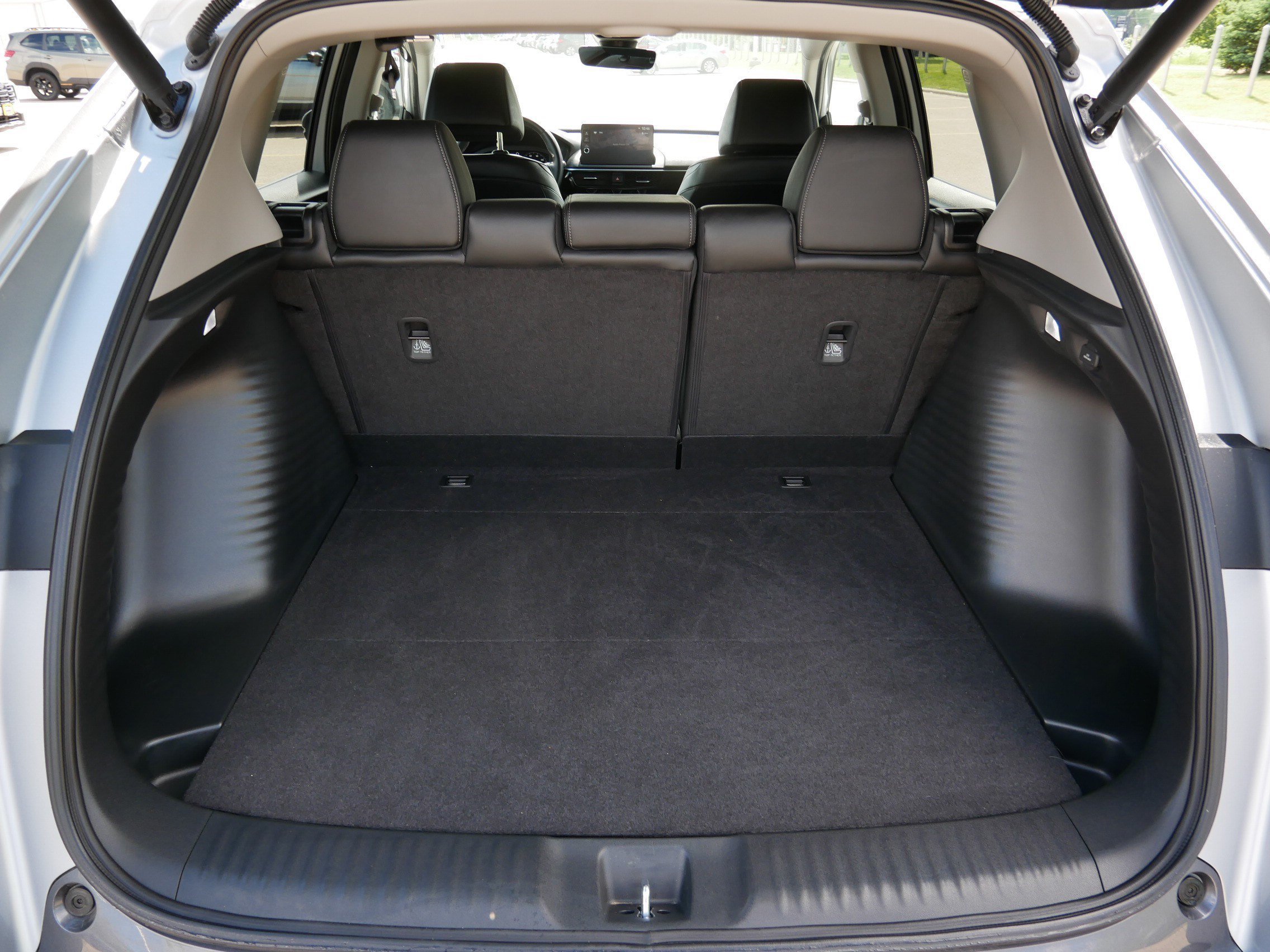 Used 2025 Solar Silver Metallic Acura FWD image 18