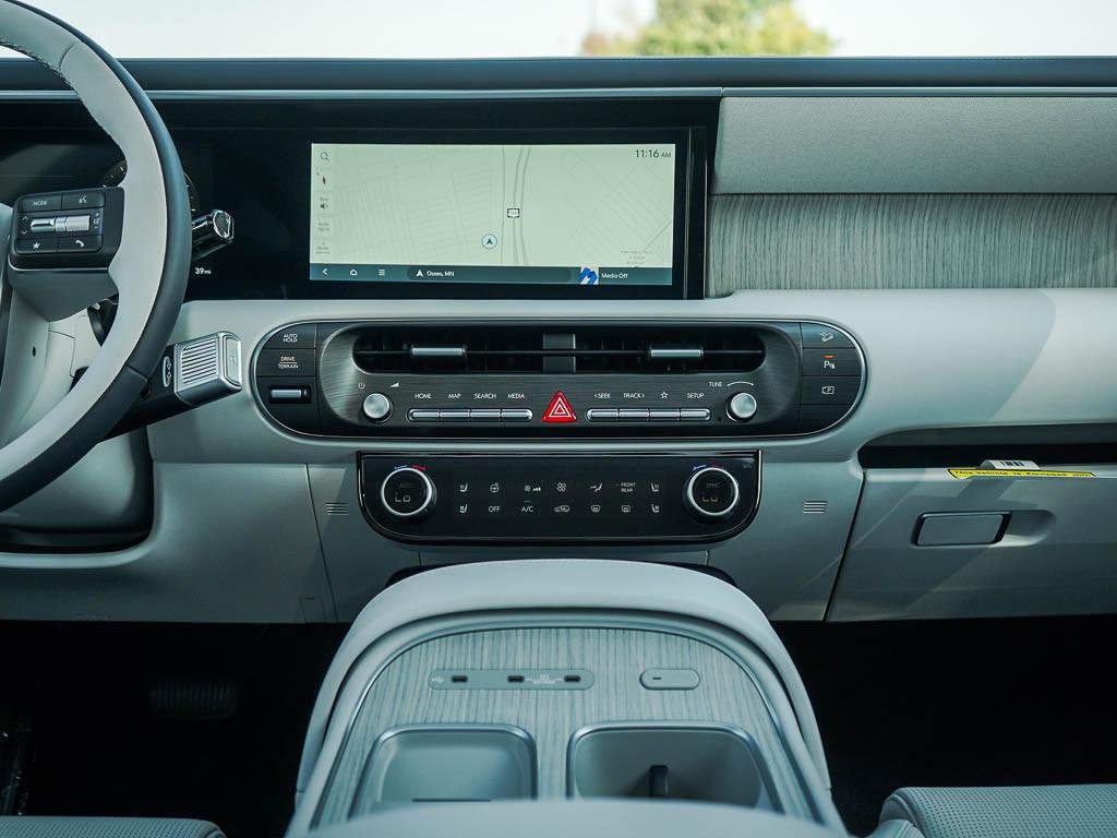 New 2026 Abyss Black Pearl Hyundai Calligraphy AWD image 44
