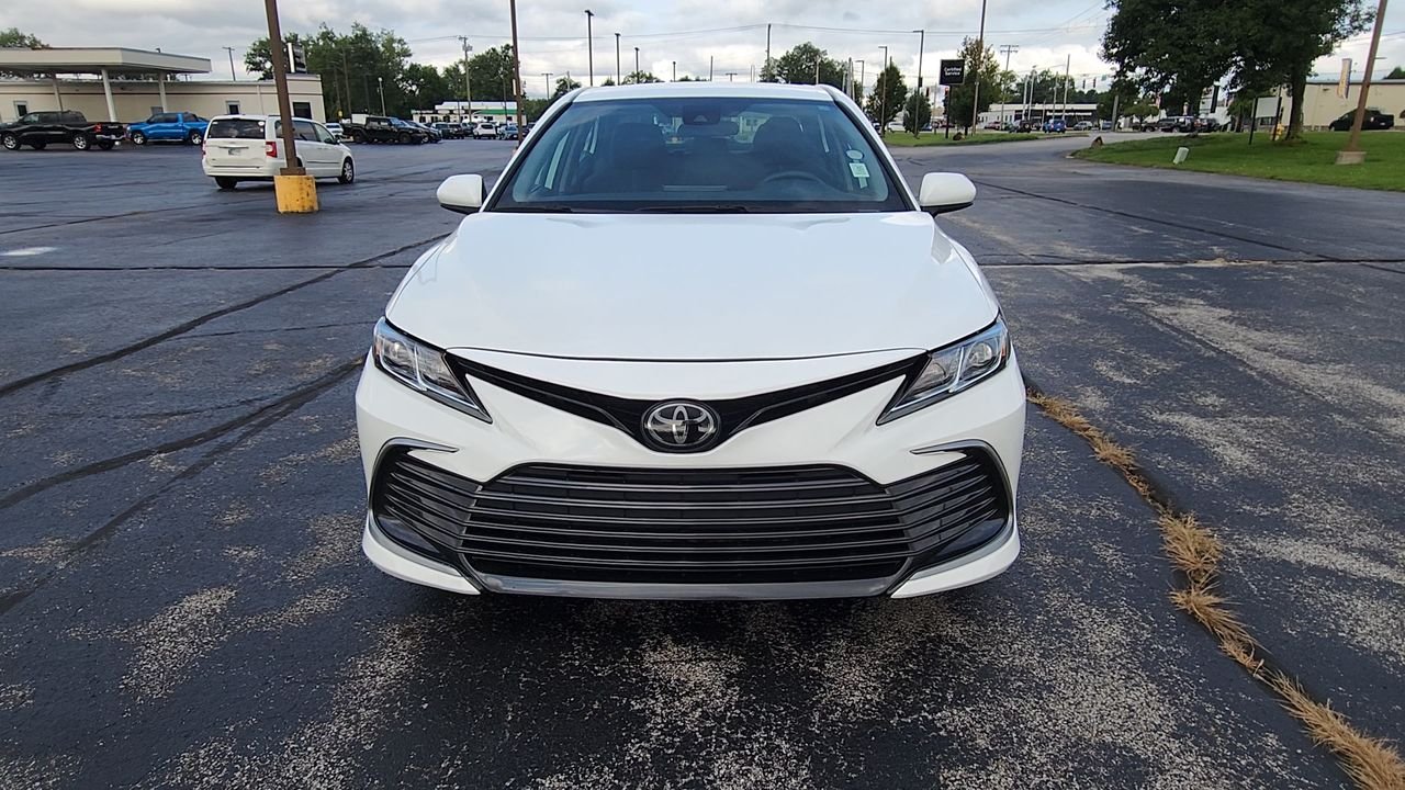 Used 2024 White Toyota LE image 3