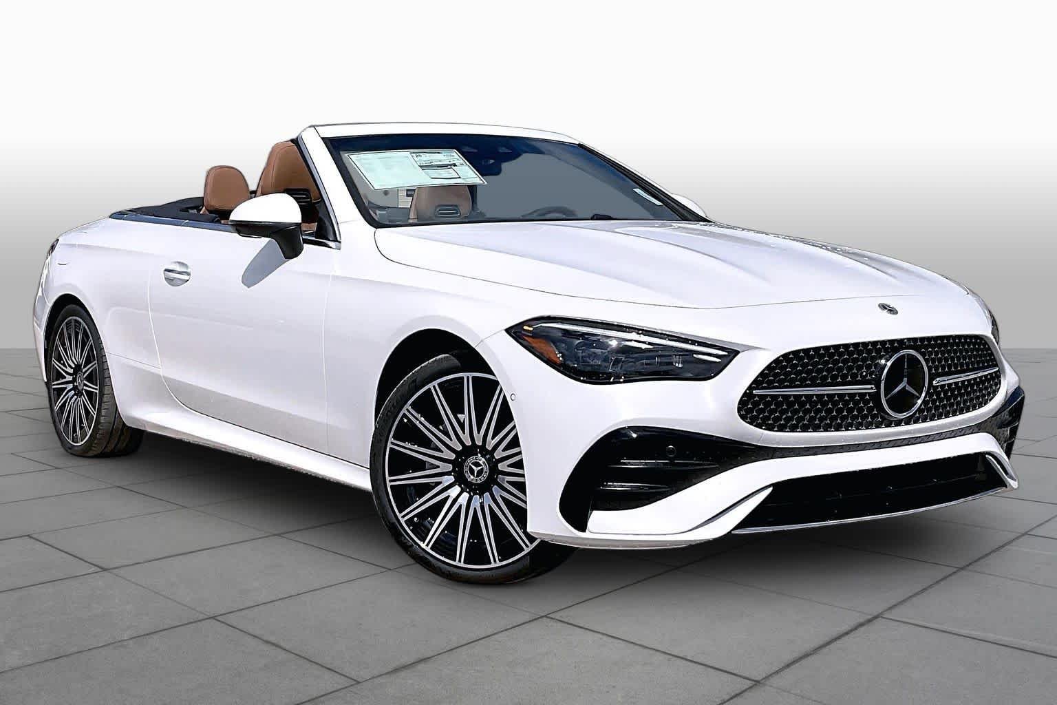 New 2026 MANUFAKTUR Moonlight White Metallic Mercedes-Benz CLE 300 image 17