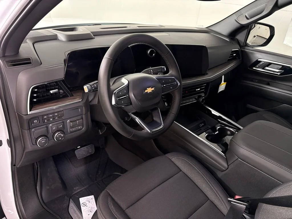 New 2026 Summit White Chevrolet LS image 20