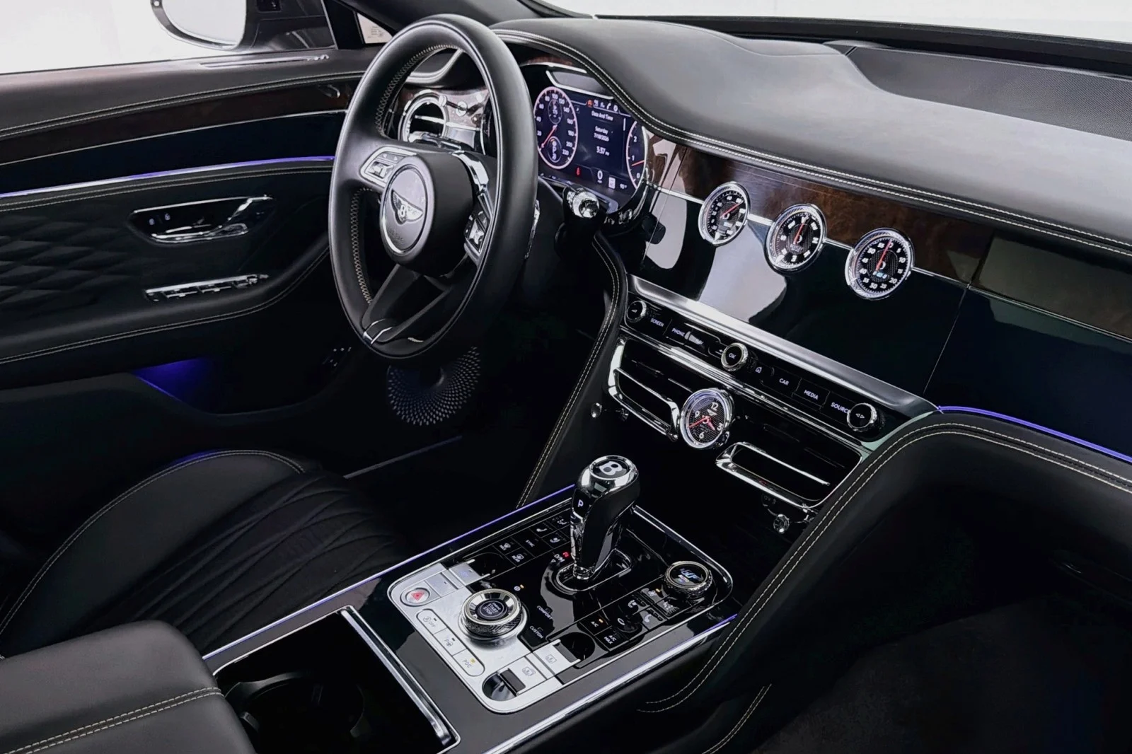 Used 2021 GRAY Bentley W12 image 18