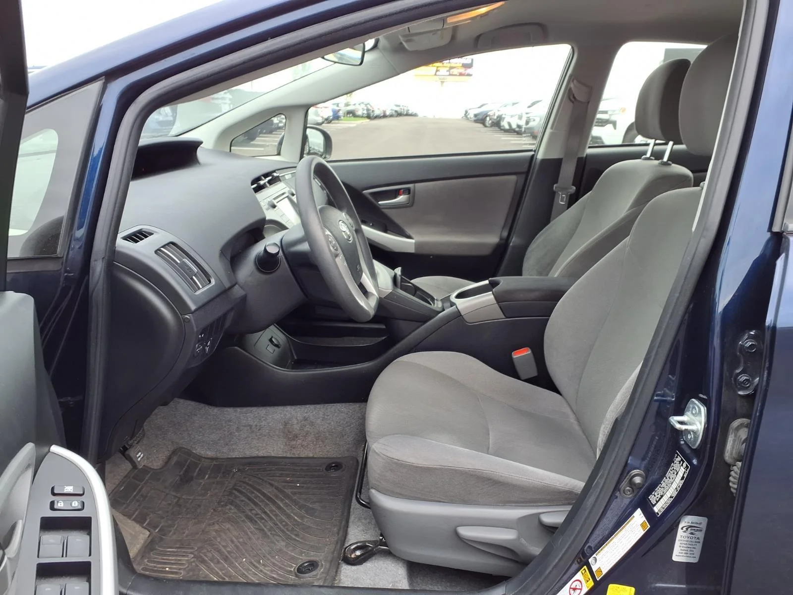 Used 2014 Nautical Blue Metallic Toyota Two image 14