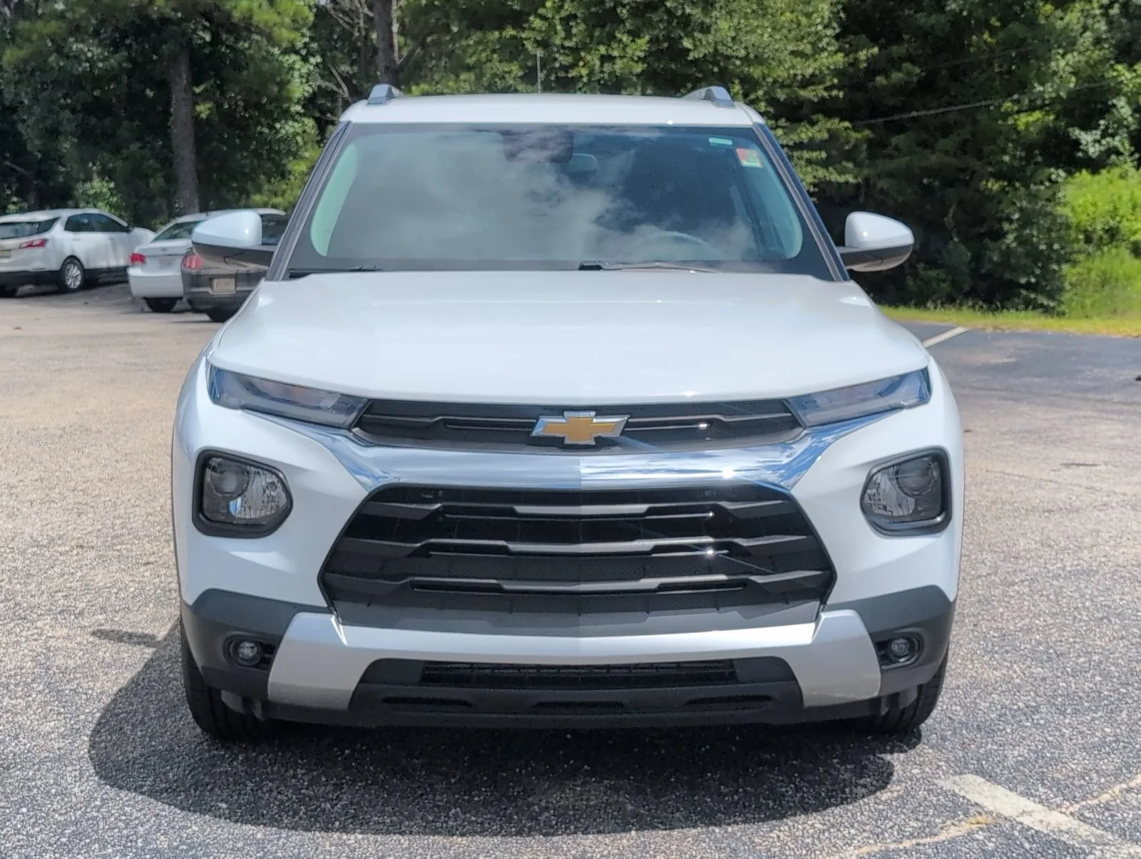 Used 2023 Summit White Chevrolet LT image 10