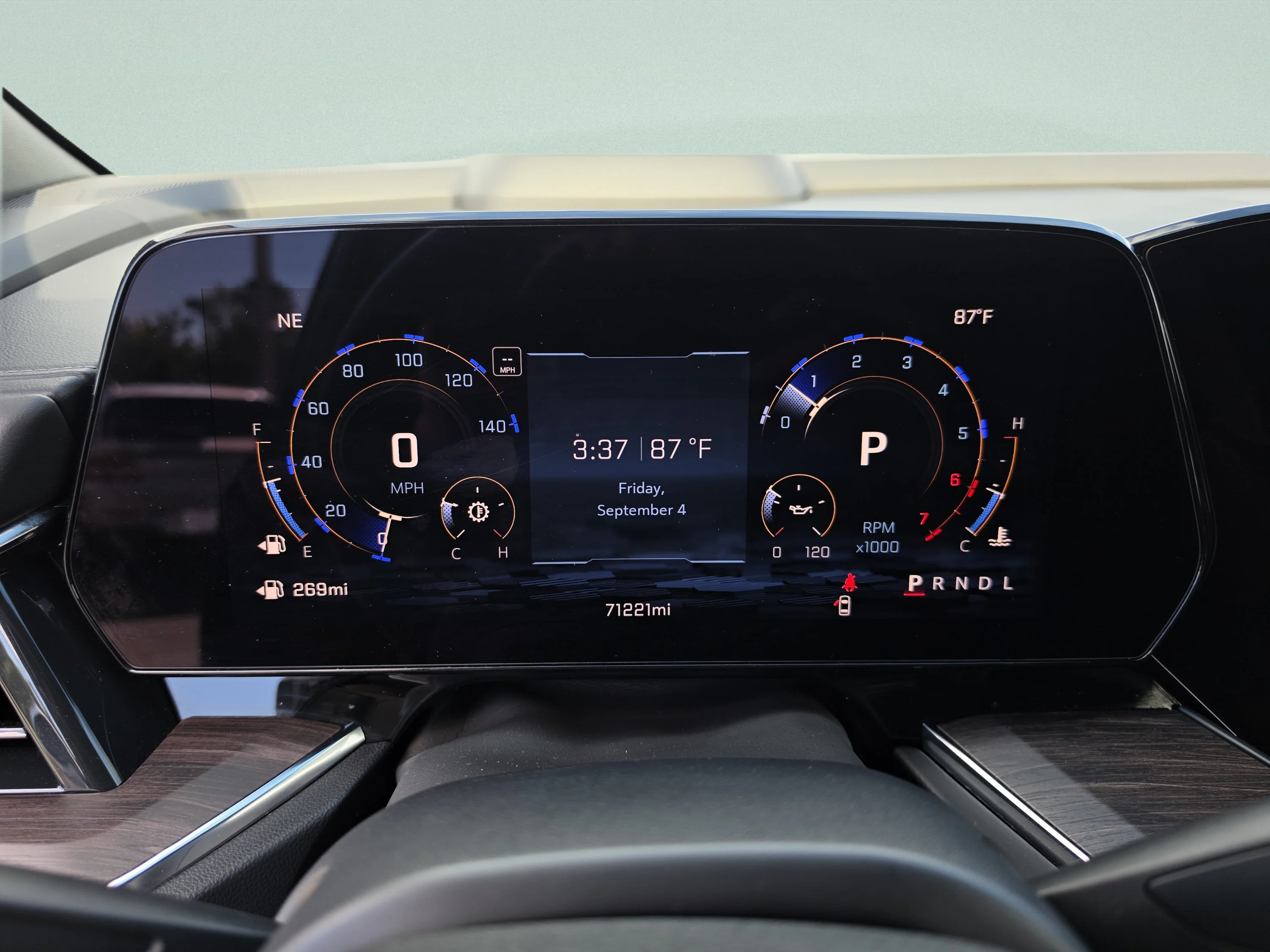 Used 2025 Black Chevrolet LT image 39