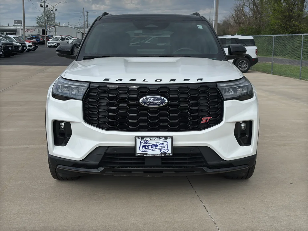 Used 2025 Star White Ford ST image 22