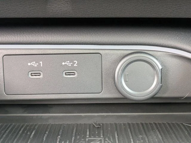 New 2026 Gray Nissan SR image 21