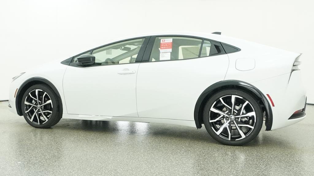 New 2026 Wind Chill Pearl Toyota XSE image 12