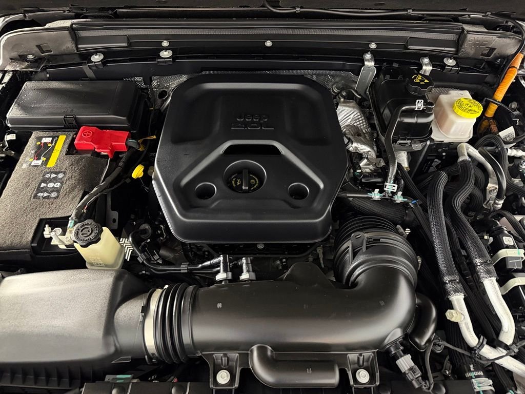 Certified Used 2025 Black Jeep Sport S 4xe image 22