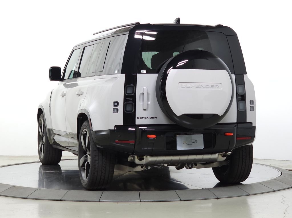 Used 2026 Gray Land Rover X image 3