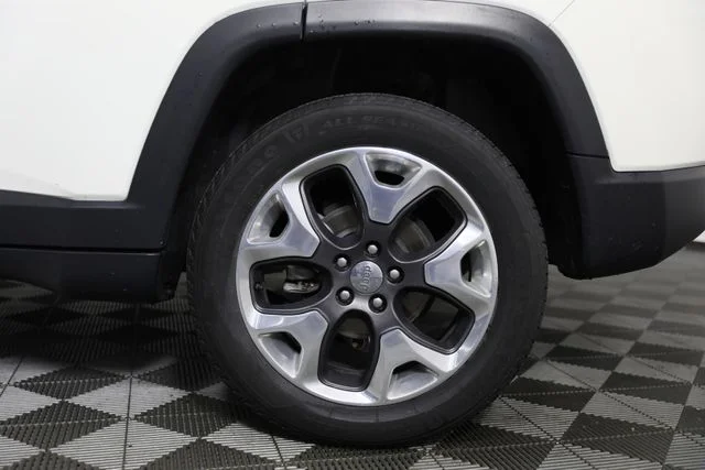 Used 2019 White Jeep Limited image 33