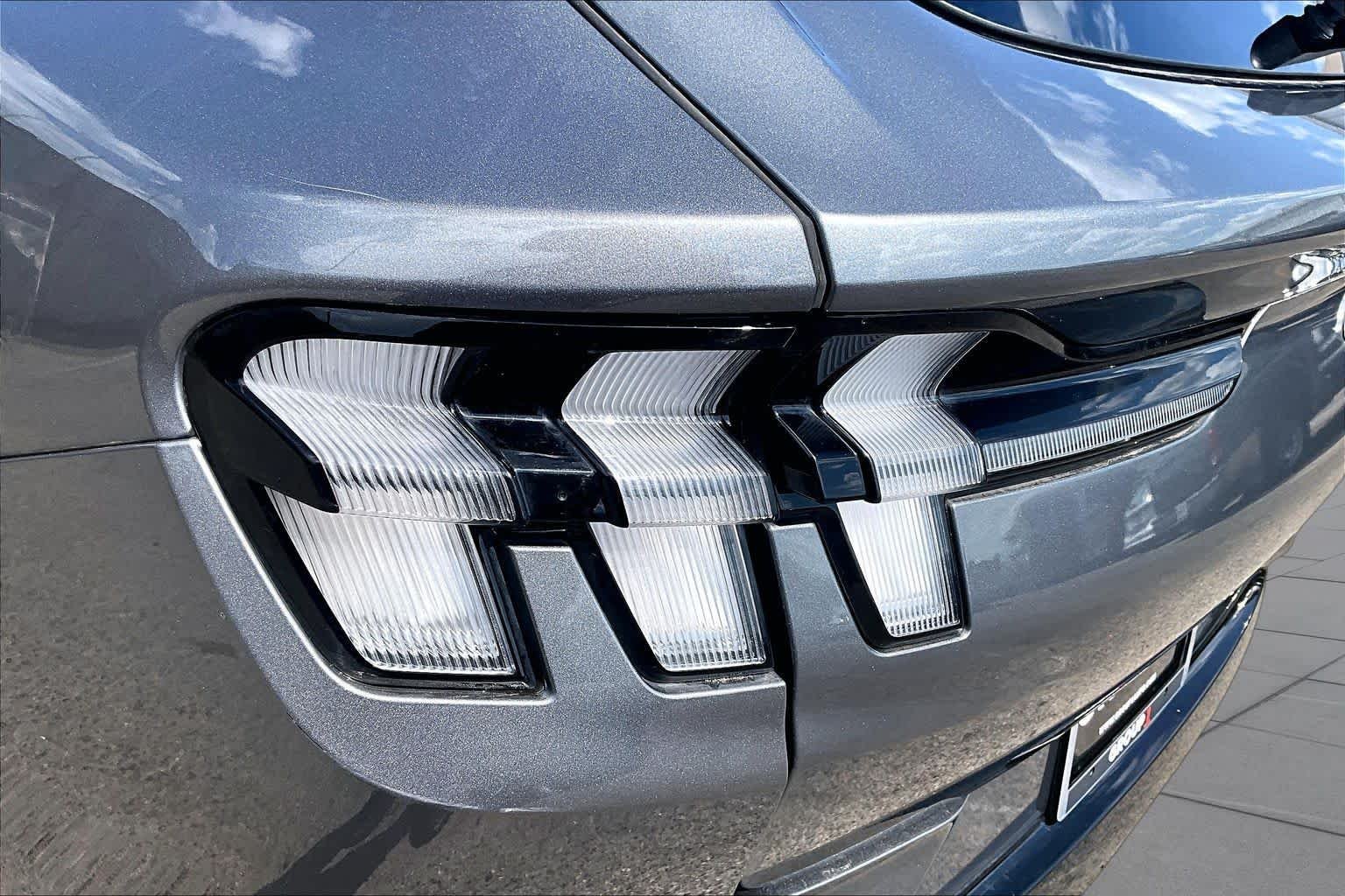 Used 2023 Carbonized Gray Metallic Ford Premium image 30