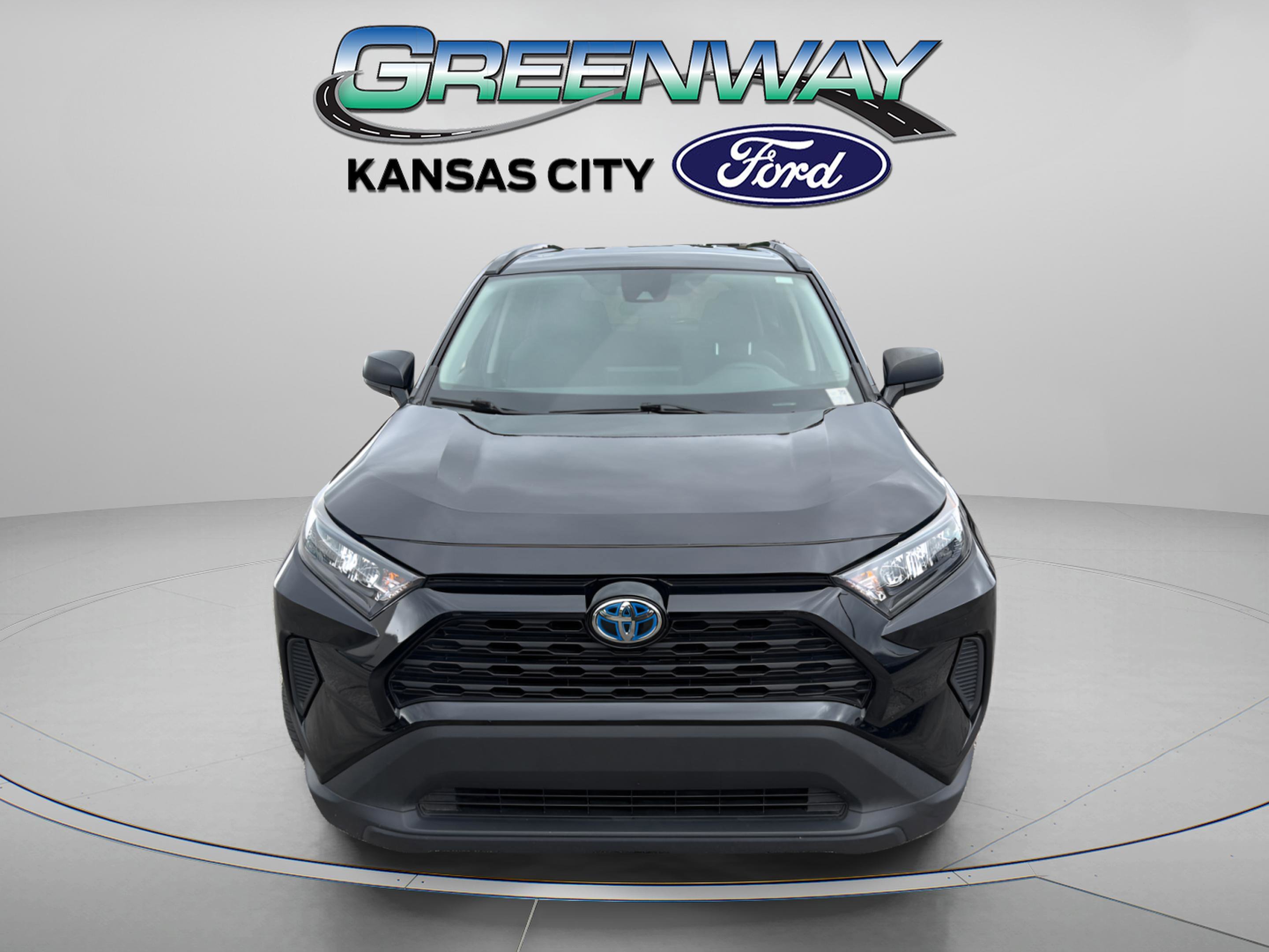 Used 2021 Toyota RAV4 LE with VIN 4T3L6RFVXMU027677 for sale in Kansas City