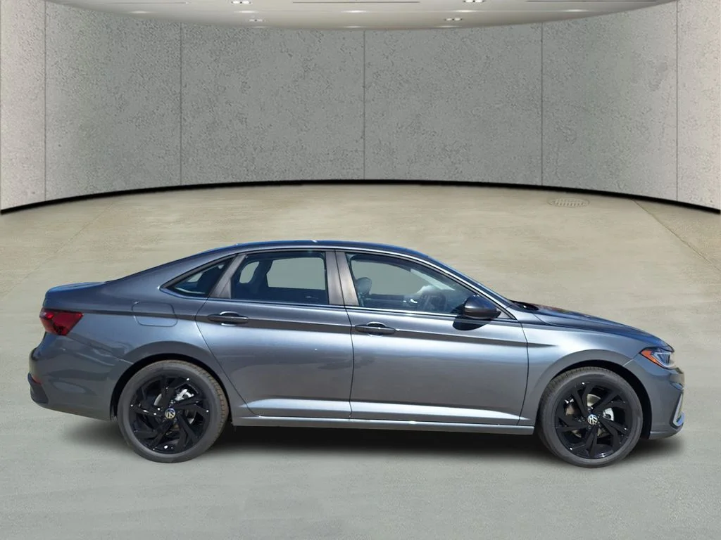 New 2026 Gray Volkswagen 1.5T SE image 6