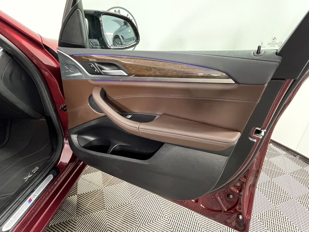 Used 2023 Red BMW M40i image 25