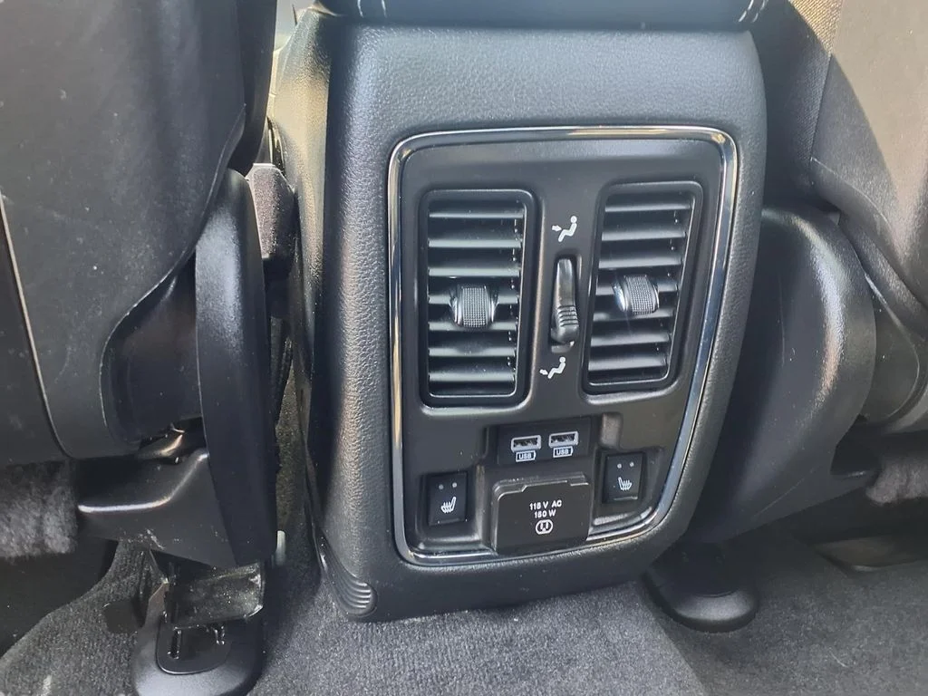 Used 2021 White Jeep Limited image 23