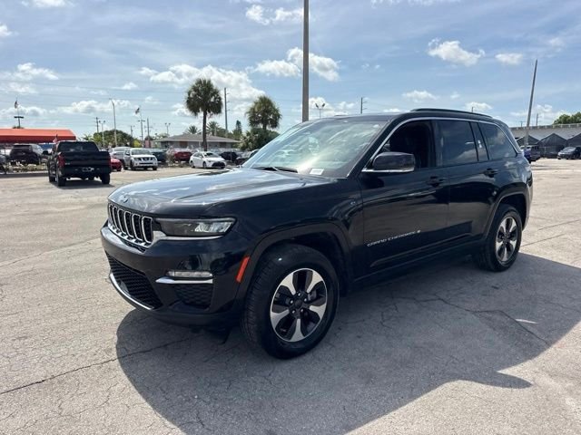 Used 2024 Black Jeep 4xe image 15