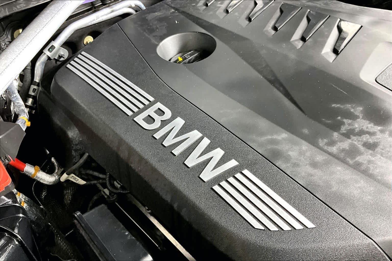 Used 2024 Black Sapphire Metallic BMW sDrive40i image 32