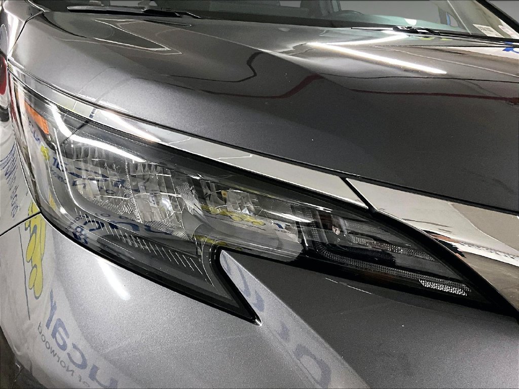 Used 2025 Magnetic Gray Metallic Toyota XLE image 32