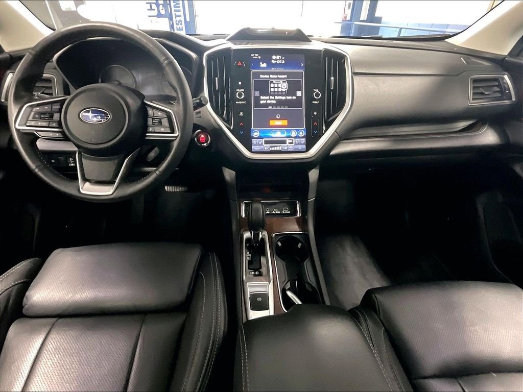 Used 2023  Subaru Touring image 22