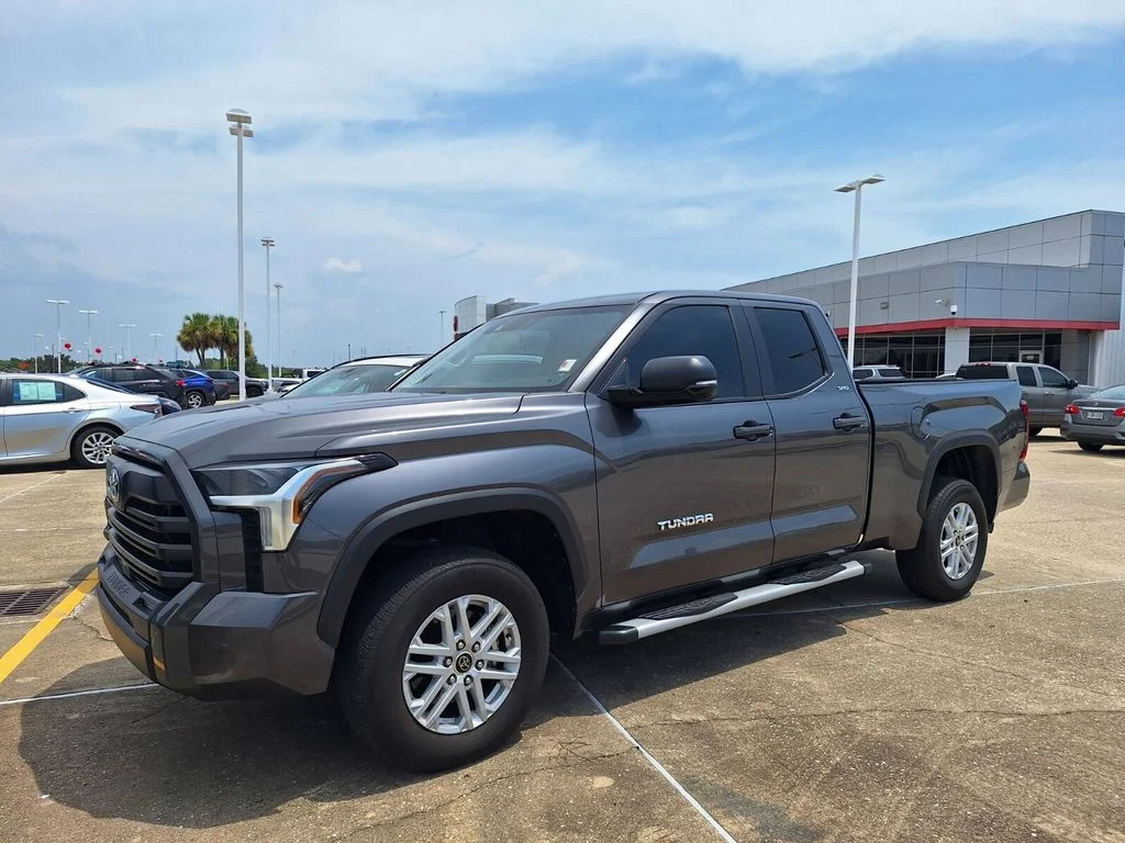 2024 Toyota Tundra SR5