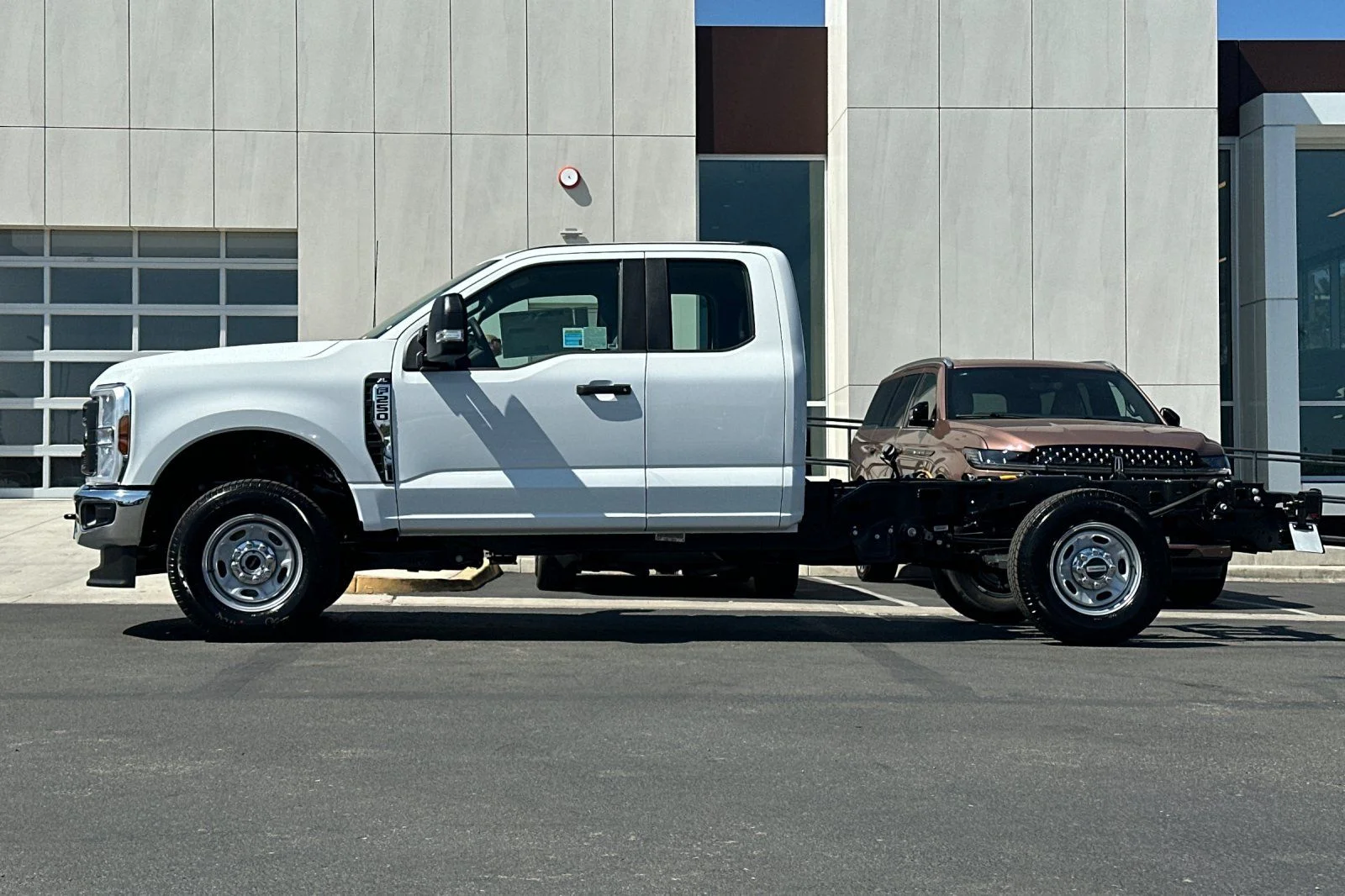 New 2026 Oxford White Ford F-250® XL image 6
