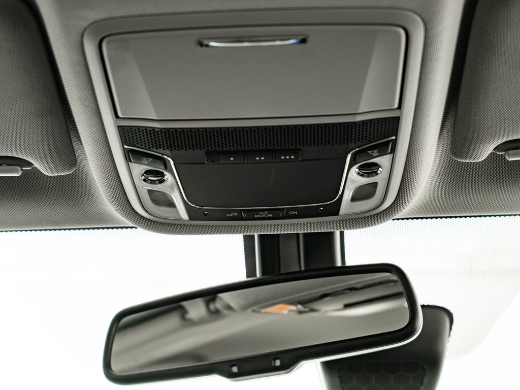 Used 2019 Black Honda  image 39