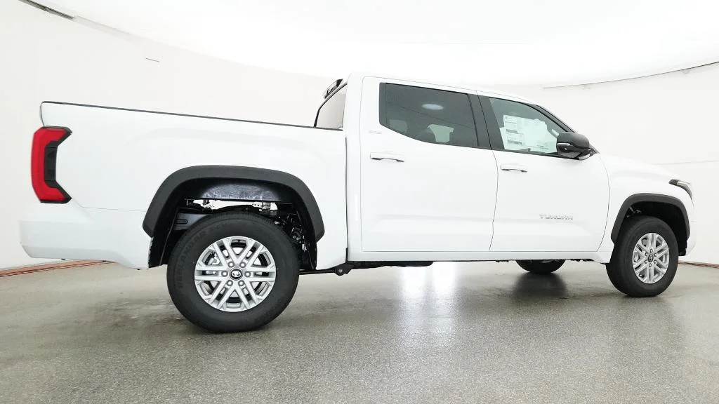 New 2026 Ice Cap Toyota SR5 image 53
