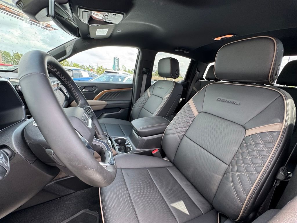 Used 2026 Black GMC Denali image 18