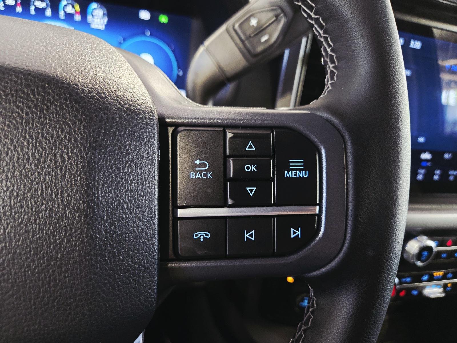 Used 2025 Atlas Blue FORD XLT image 24