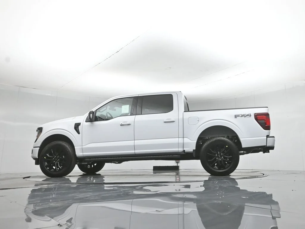 New 2026 Oxford White Ford XLT image 53
